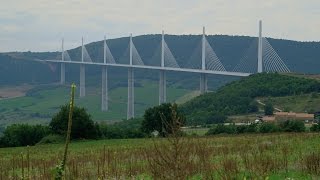 Assembling the Worlds Tallest Bridge [upl. by Harbert]